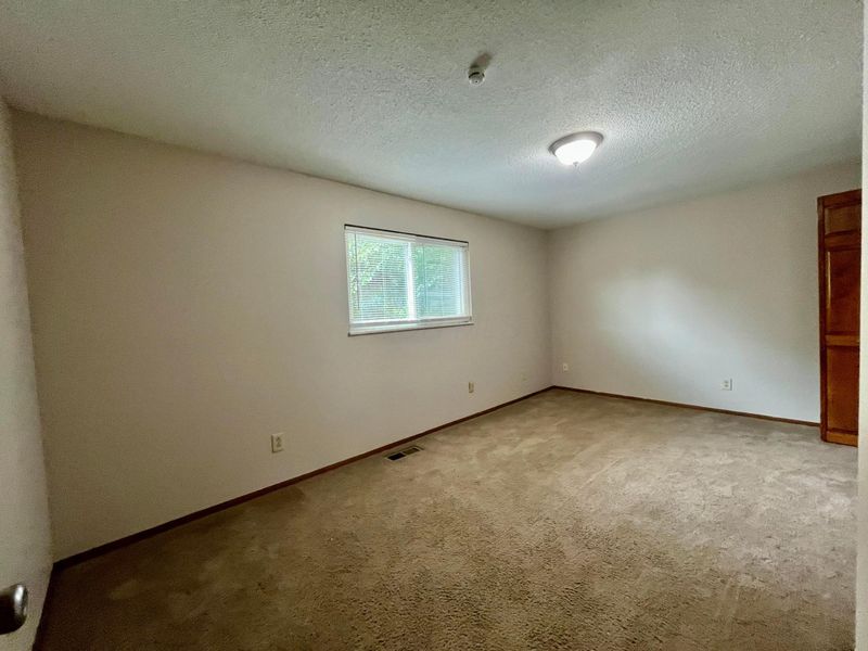 2775 Amana Court , Columbus, OH 43235 Photo 29
