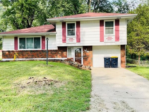 11703 Belmont Avenue, Kansas City, MO 64134