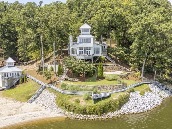 199 LAKESHORE LN , Counce, TN 38326