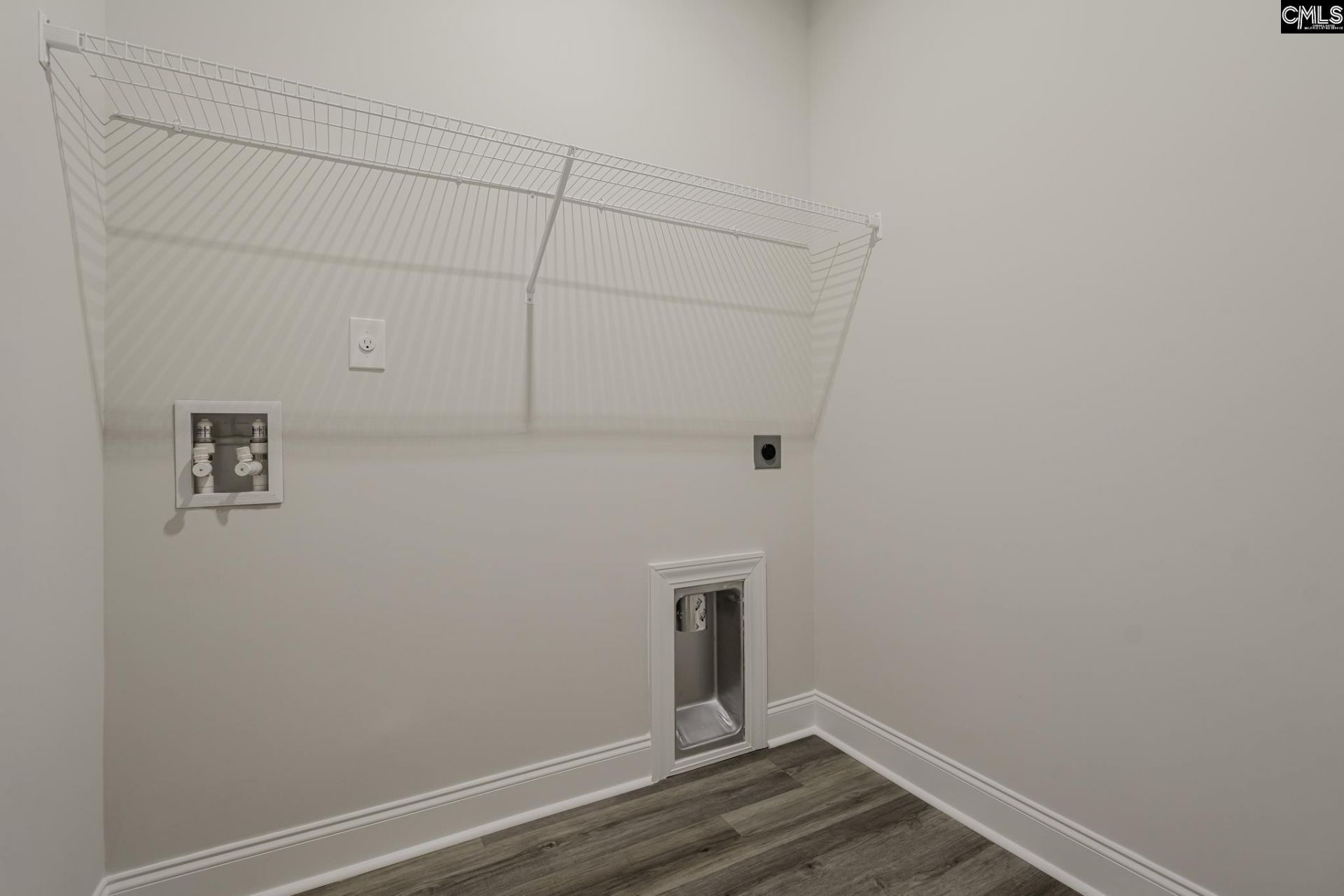 8 Sonja Way Photo 15