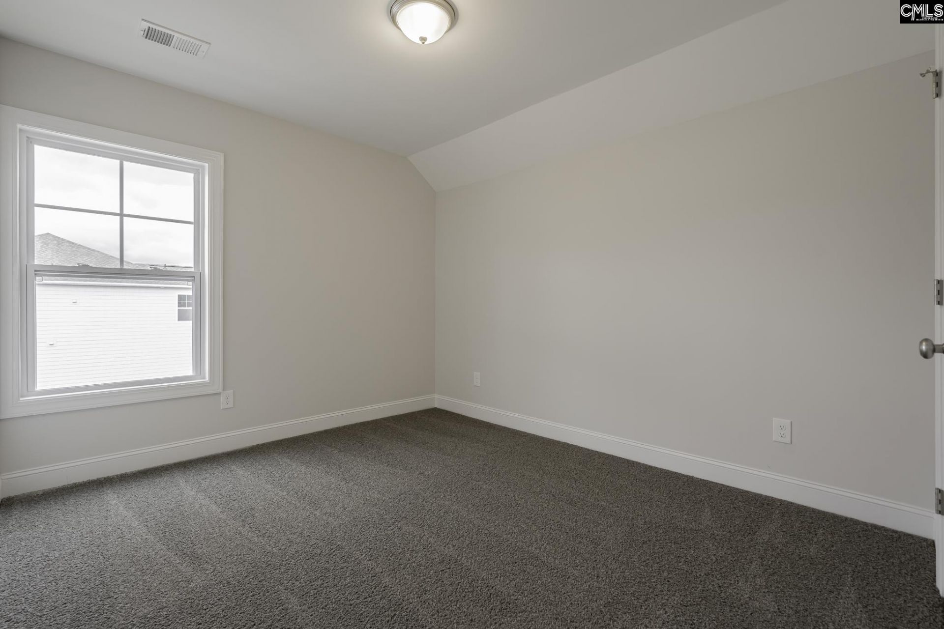 8 Sonja Way Photo 26