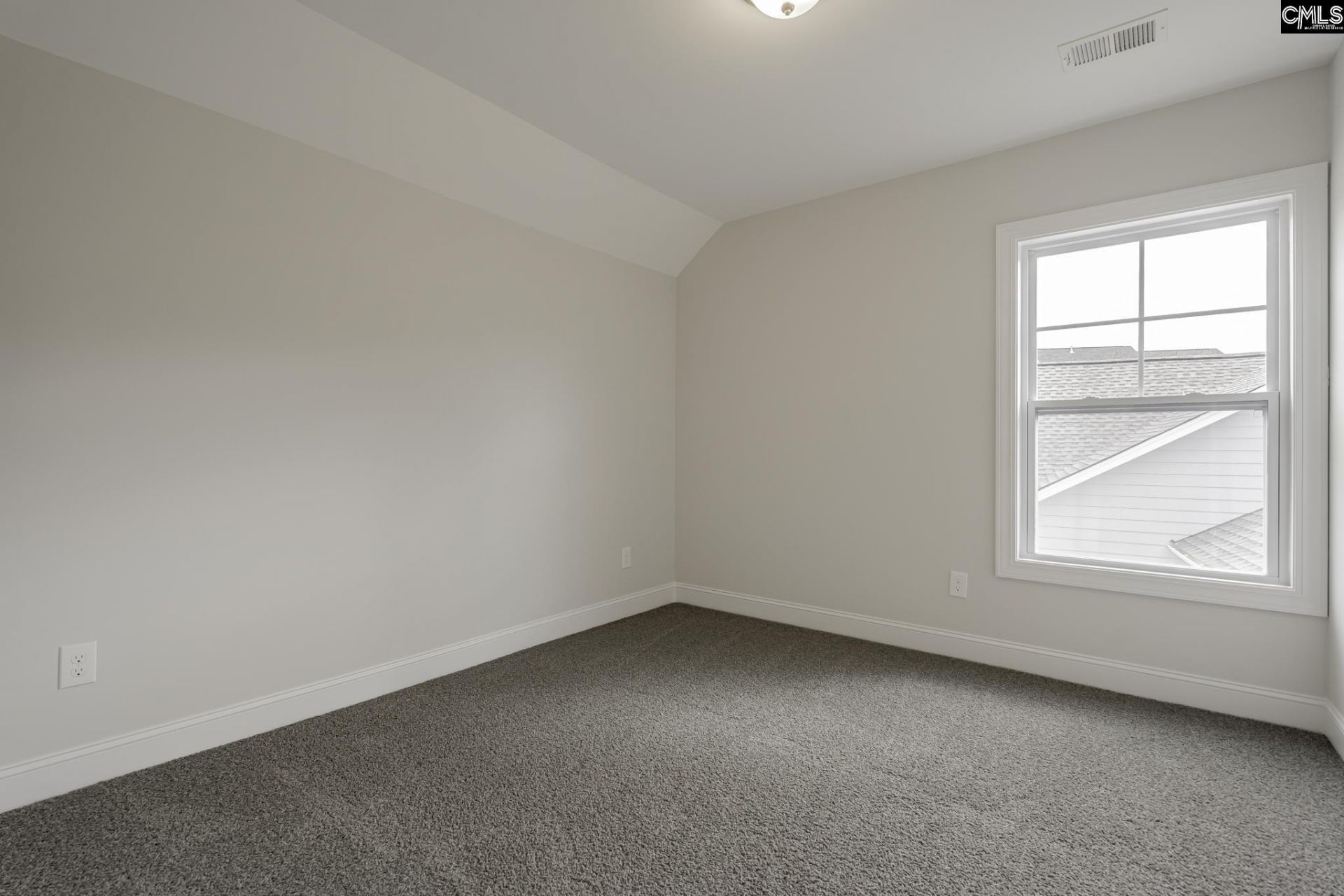 8 Sonja Way Photo 28