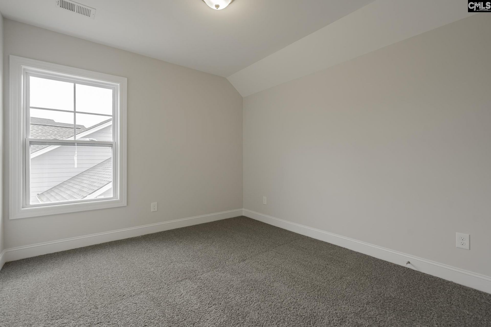 8 Sonja Way Photo 29