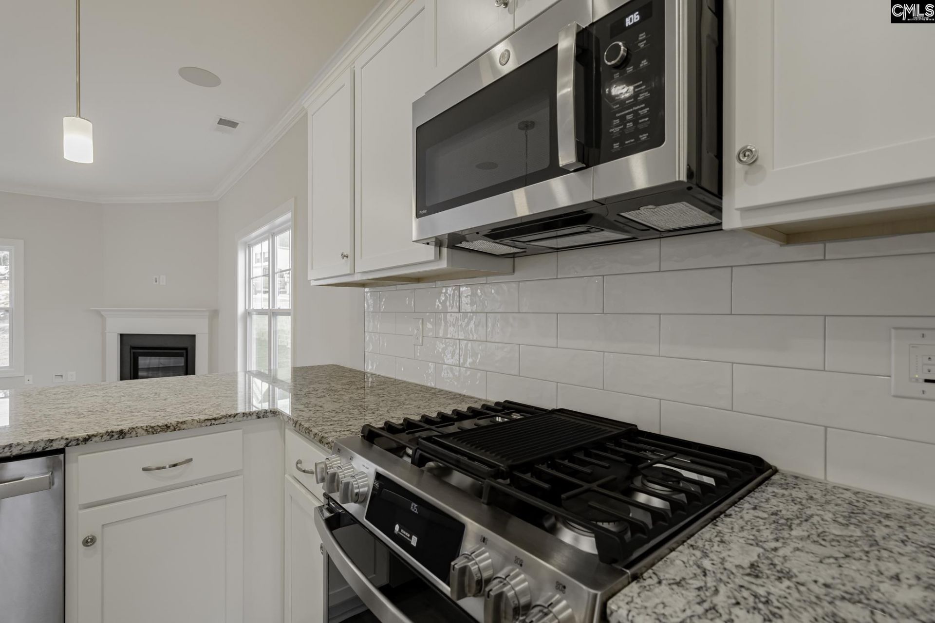 8 Sonja Way Photo 5