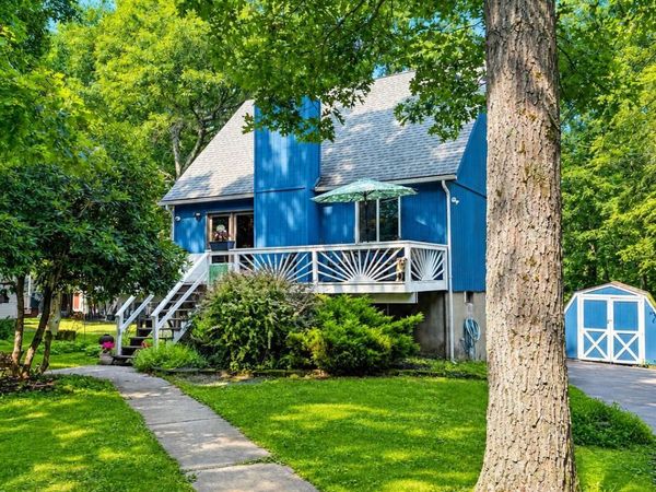 117 Park Ridge Drive, Milford, PA 18337