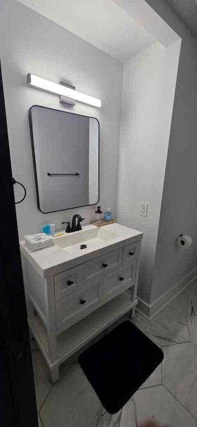 1129 Dickson Avenue Photo 10