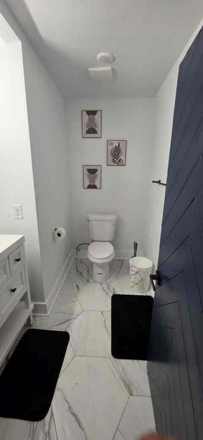 1129 Dickson Avenue Photo 11