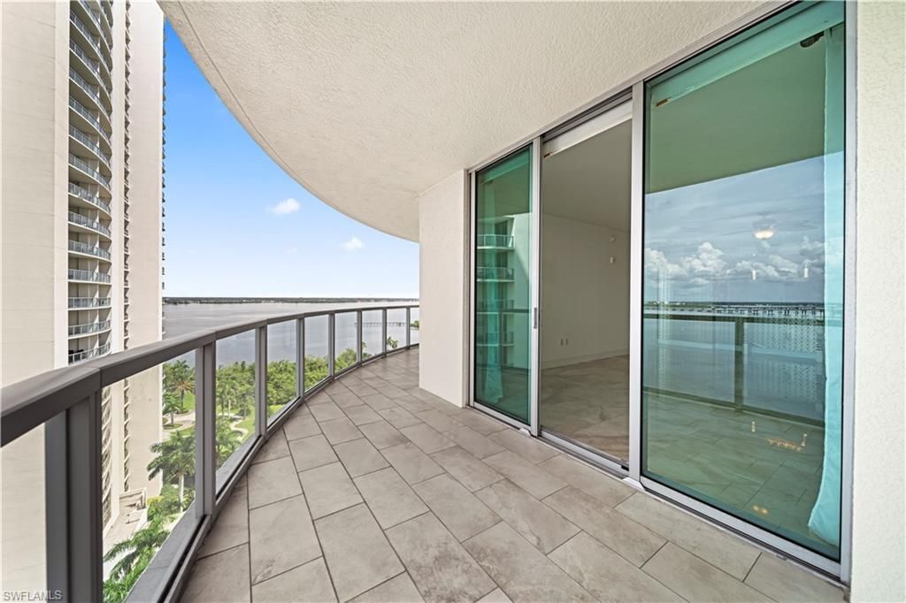 3000 Oasis Grand Blvd , Unit 1407, Fort Myers, FL 33916 Photo