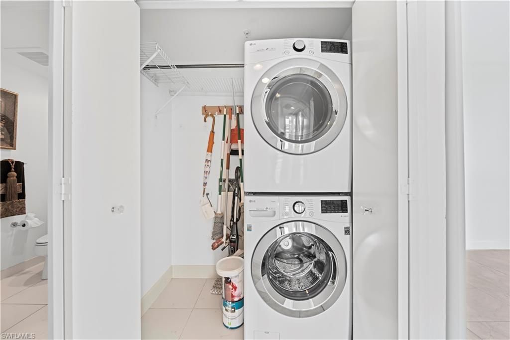 3000 Oasis Grand Blvd , Unit 1407, Fort Myers, FL 33916 Photo
