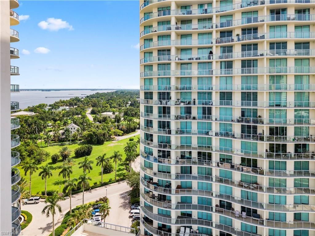 3000 Oasis Grand Blvd , Unit 1407, Fort Myers, FL 33916 Photo