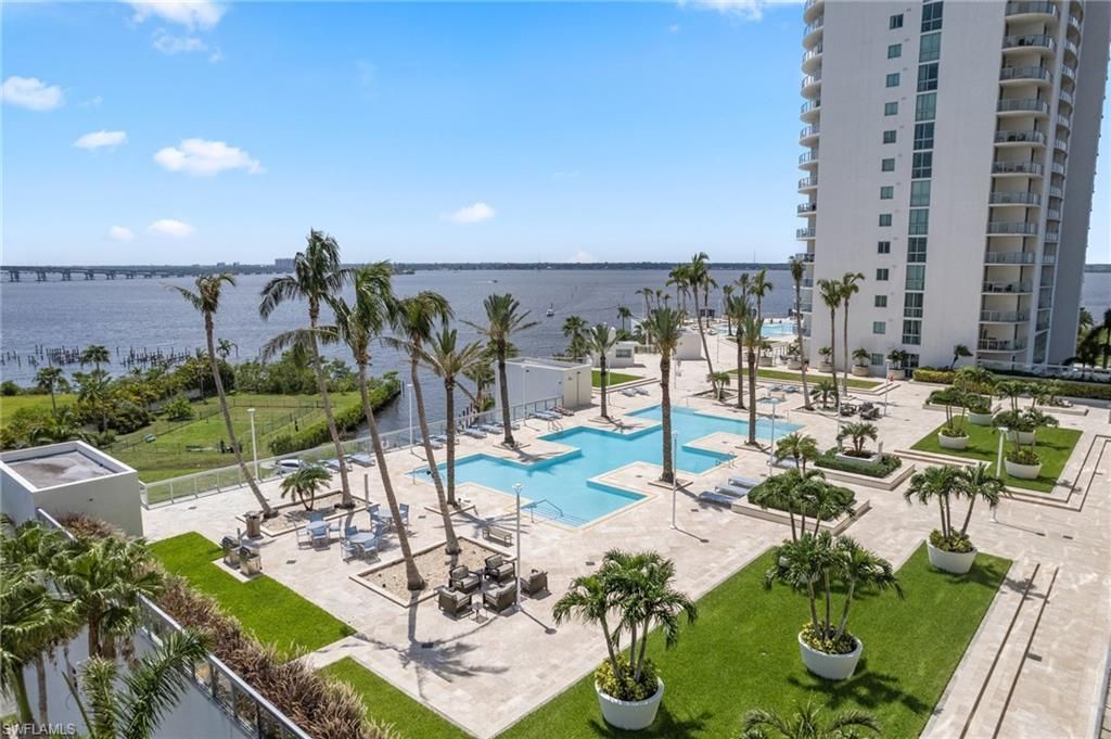 3000 Oasis Grand Blvd , Unit 1407, Fort Myers, FL 33916 Photo