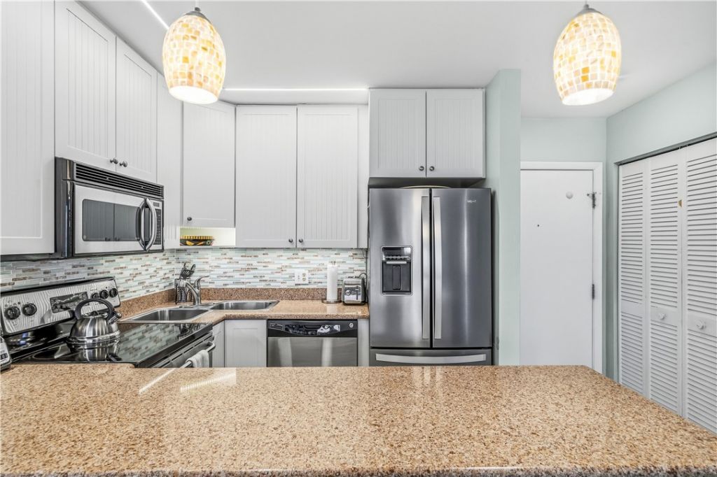 2400 S Ocean Drive, Unit 711, Hutchinson Island, FL 34949 Photo