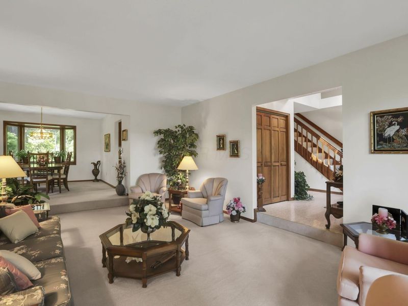 689 Howell Drive, Newark, OH 43055 Photo 4