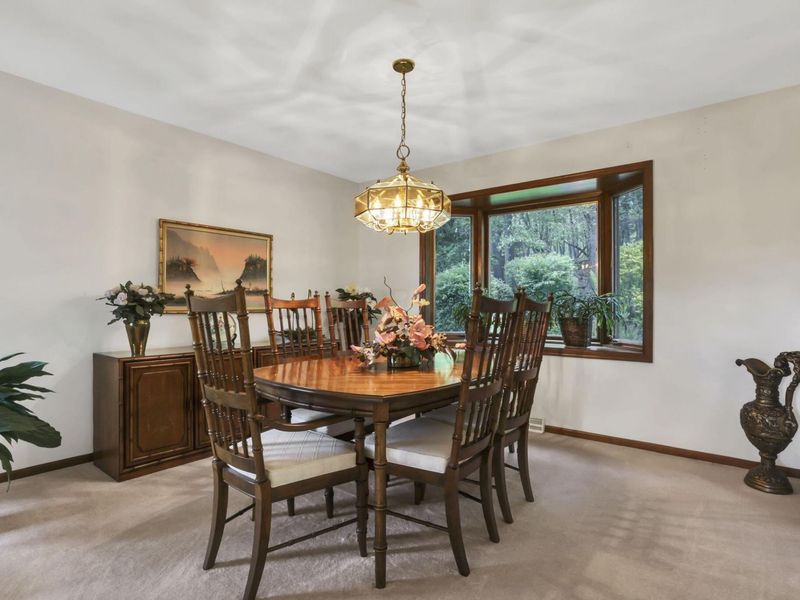 689 Howell Drive, Newark, OH 43055 Photo 7