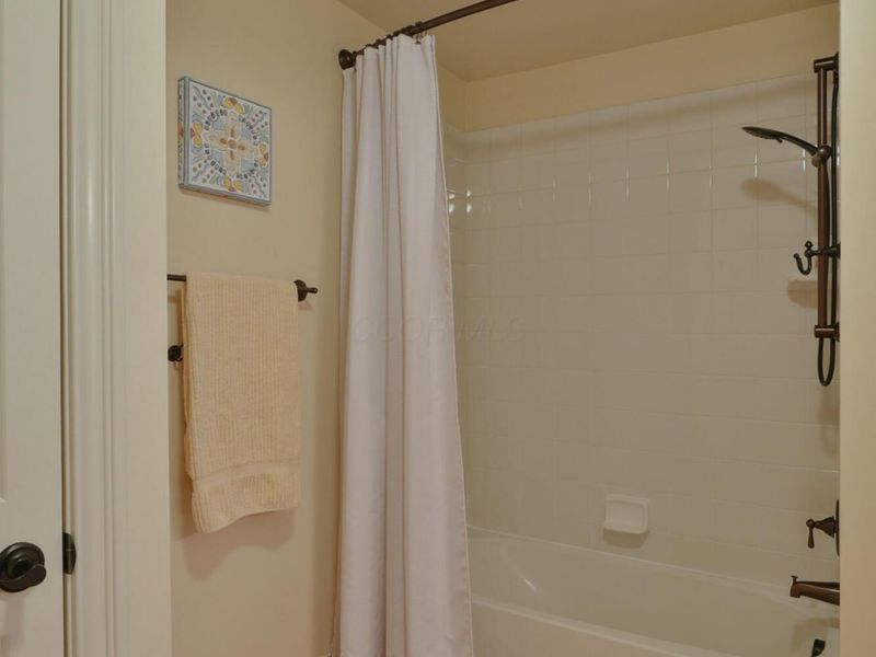 2182 Woodland Hall Drive, Powell, OH 43065 Photo 38