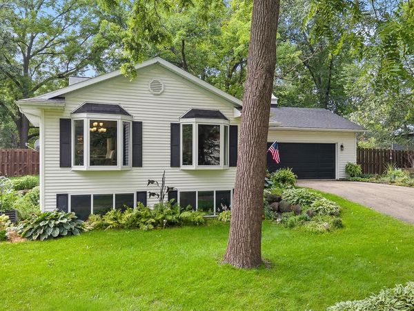 W9295 Oakland Road, Cambridge, WI 53523