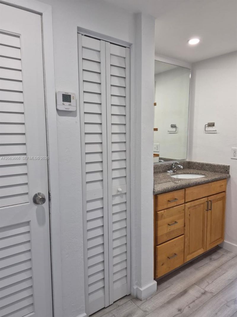 344 Meridian Ave , Unit 4B, Miami Beach, FL 33139 Photo