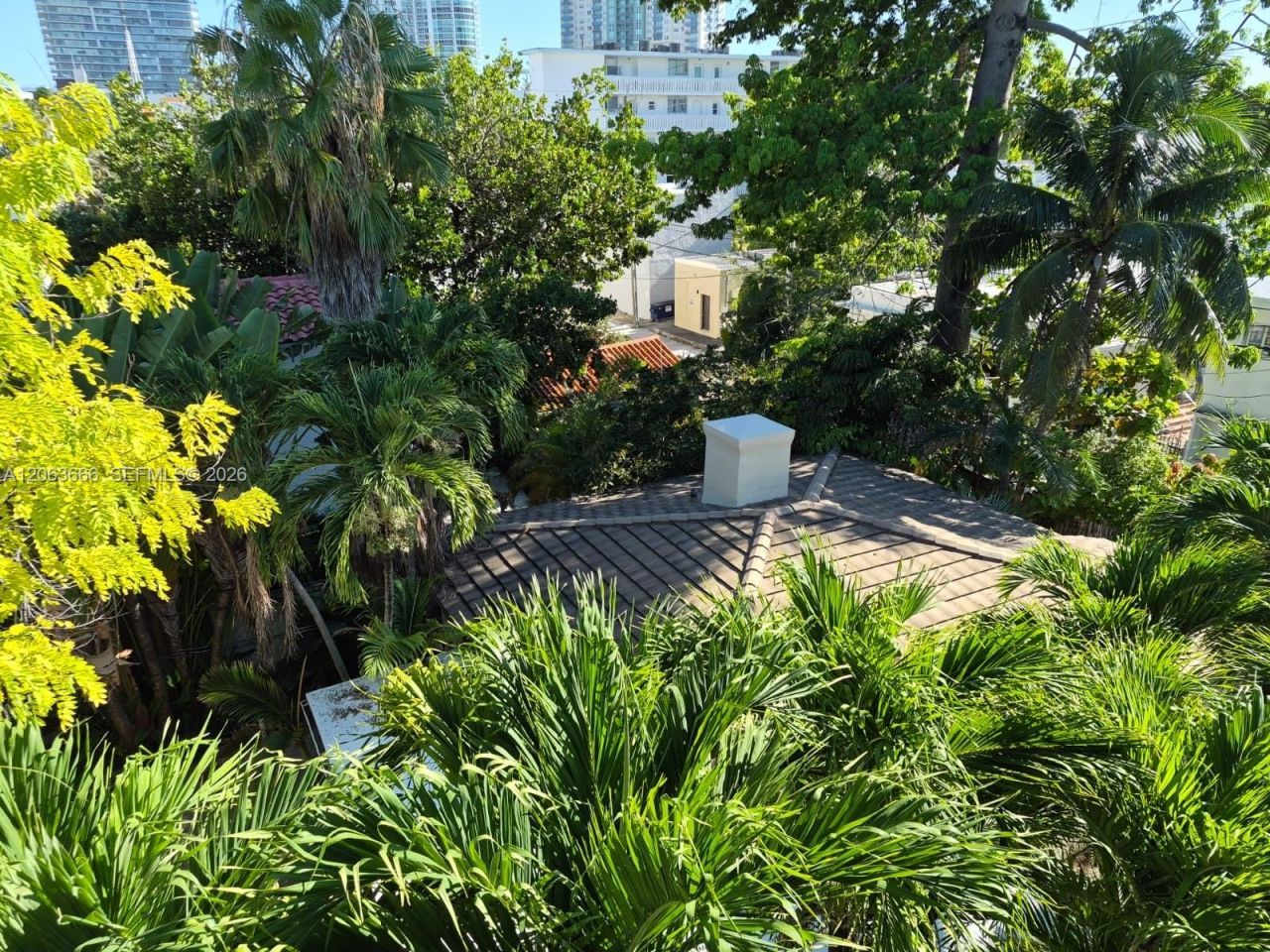 344 Meridian Ave , Unit 4B, Miami Beach, FL 33139 Photo