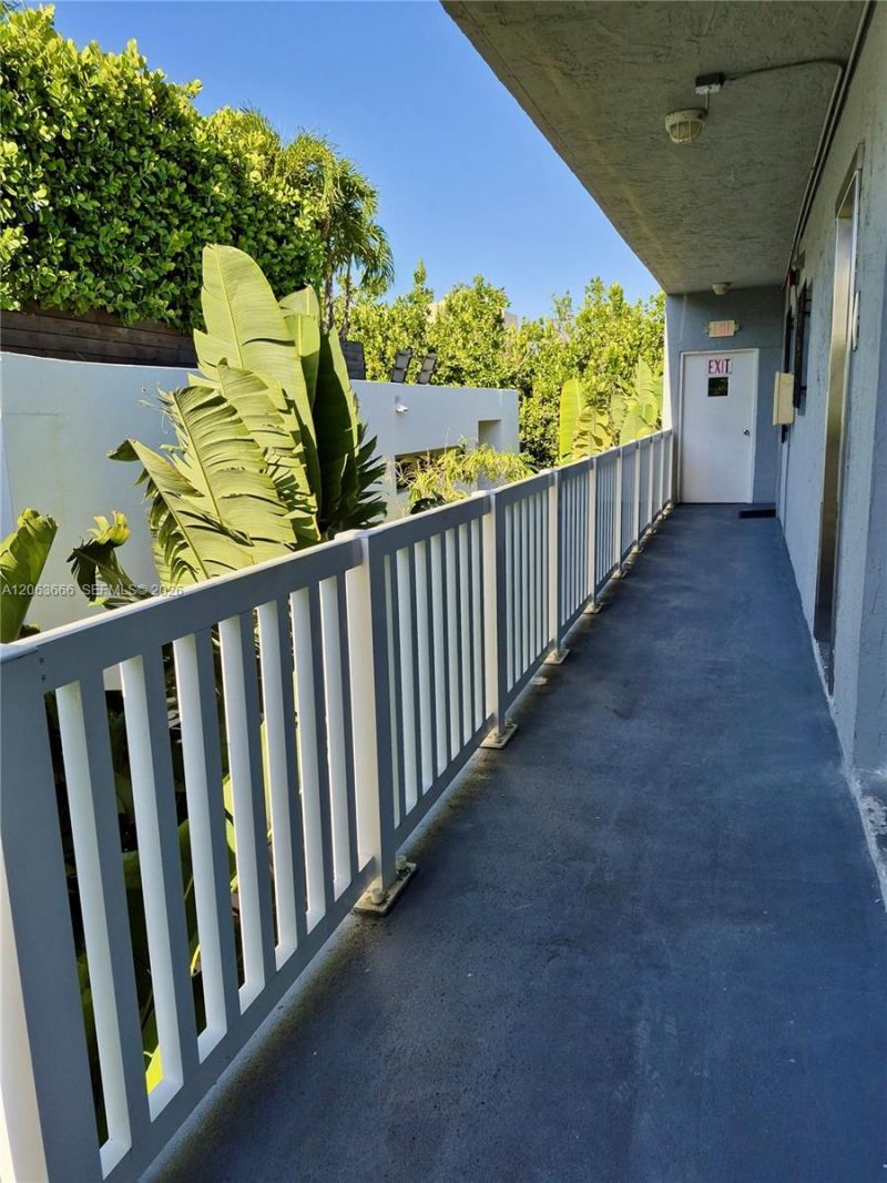 344 Meridian Ave , Unit 4B, Miami Beach, FL 33139 Photo
