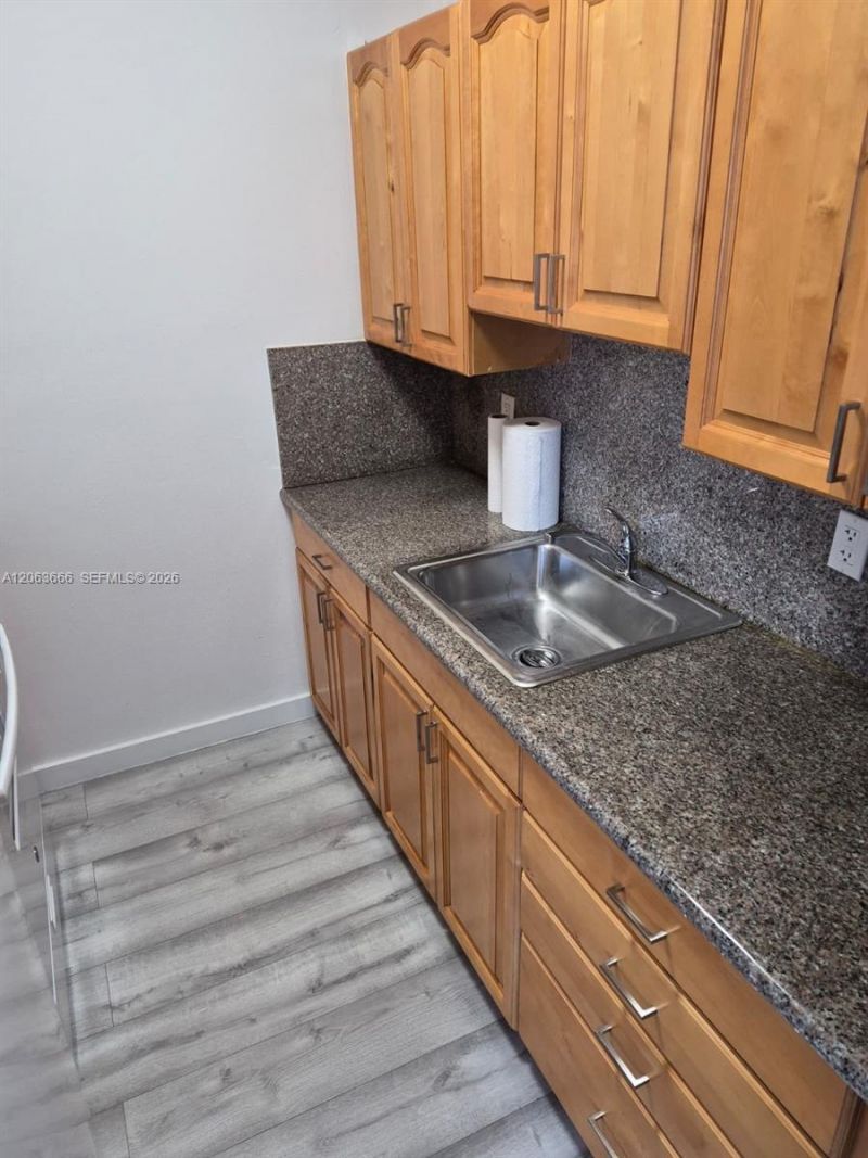 344 Meridian Ave , Unit 4B, Miami Beach, FL 33139 Photo