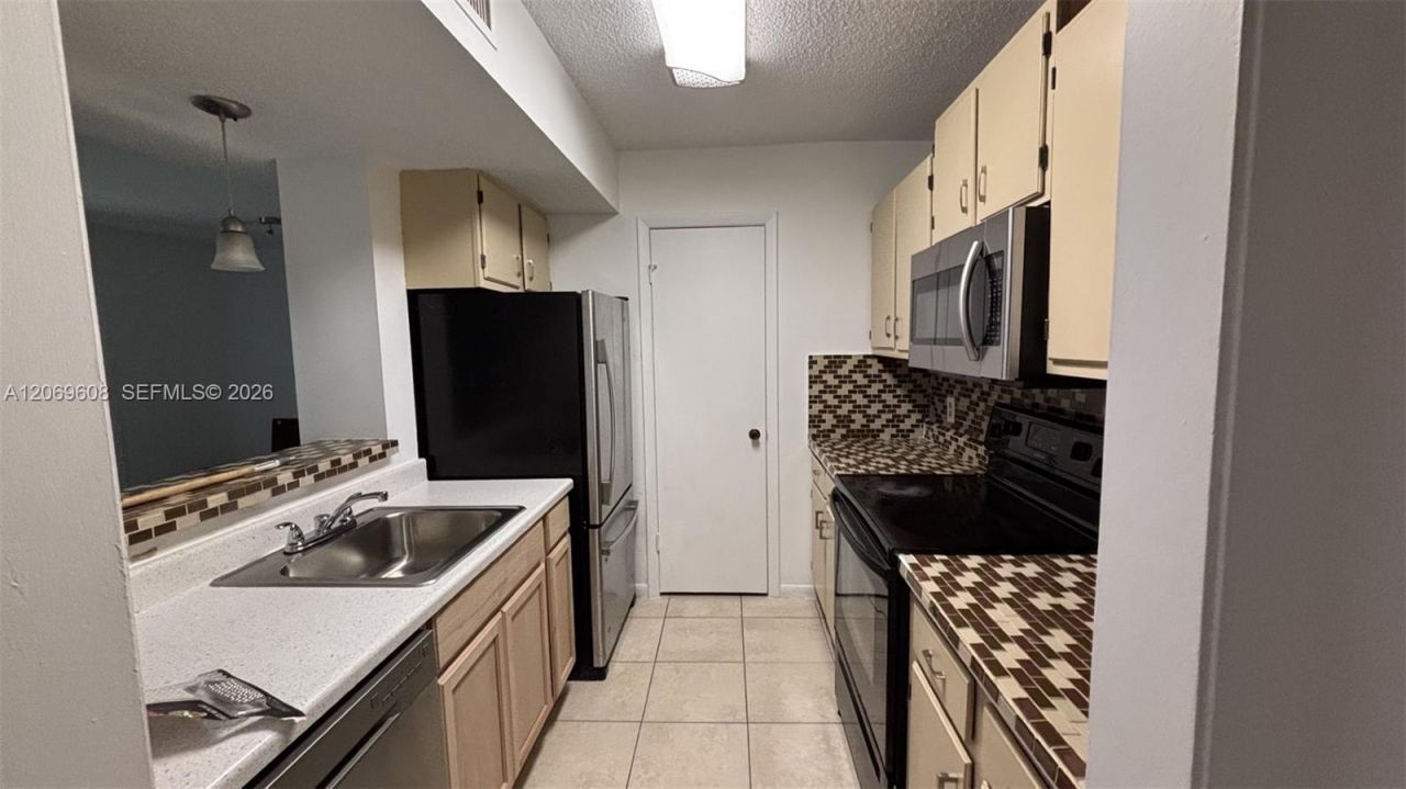 4341 W Mcnab Rd, Unit 23, Pompano Beach, FL 33069 Photo