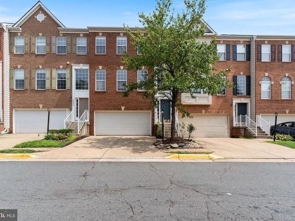 20804 MIRANDA FALLS SQUARE, STERLING, VA 20165