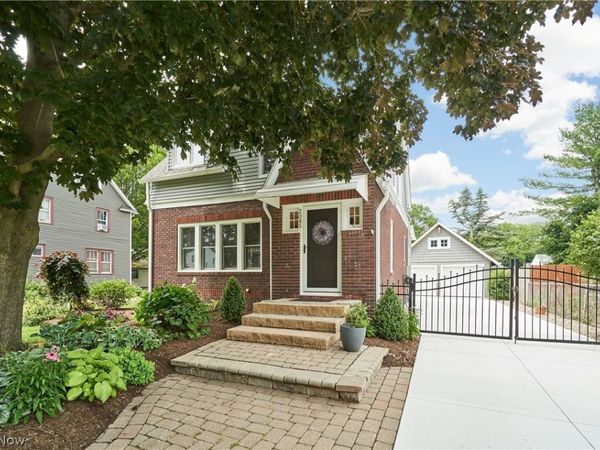 2045 Lorena Avenue, Akron, OH 44313