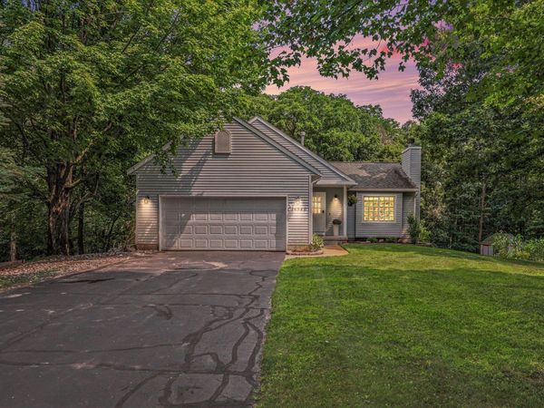 14940 Treevalley Drive NE, Cedar Springs, MI 49319