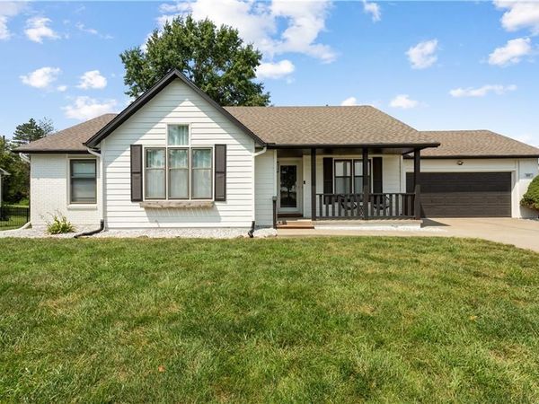 1601 Elm Street, Eudora, KS 66025
