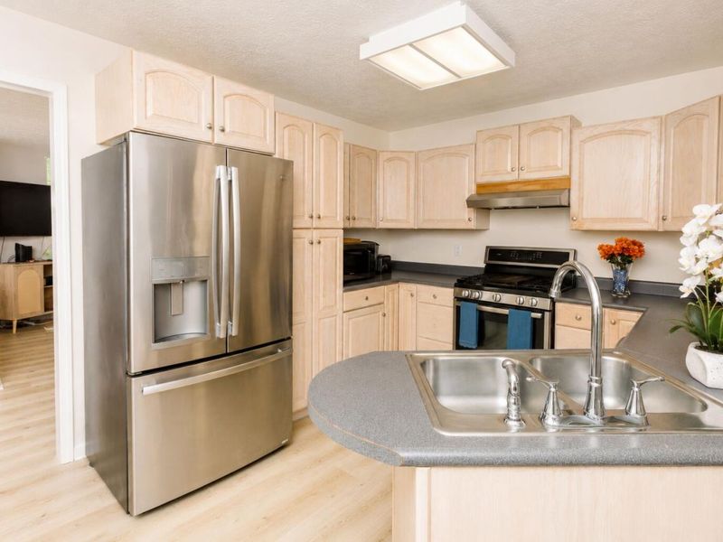 1517 Woodside Drive, Florence, KY 41042 Photo 5