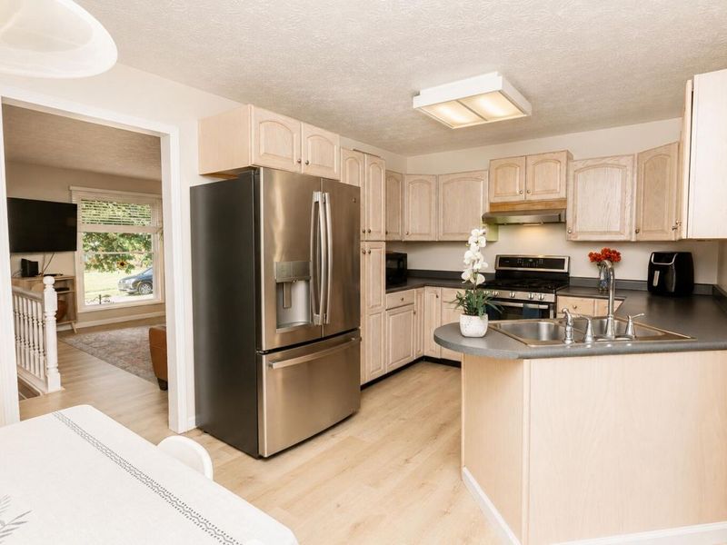 1517 Woodside Drive, Florence, KY 41042 Photo 6