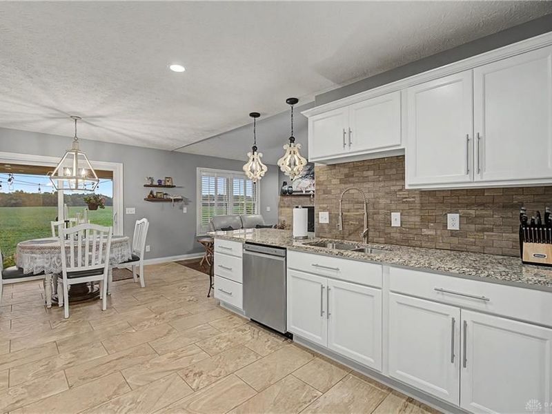 6789 Sun Ridge Way, Waynesville, OH 45068 Photo 14