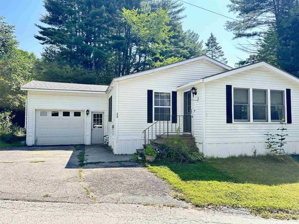 13 Winding Hill Road, Brattleboro, VT 05301