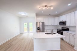 145 Pond Oak Lane photo 4