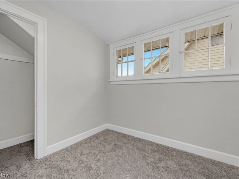 3392 W 91st Street, Cleveland, OH 44102 Photo 24