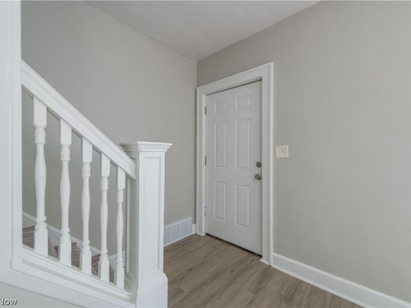 3392 W 91st Street, Cleveland, OH 44102 Photo 5