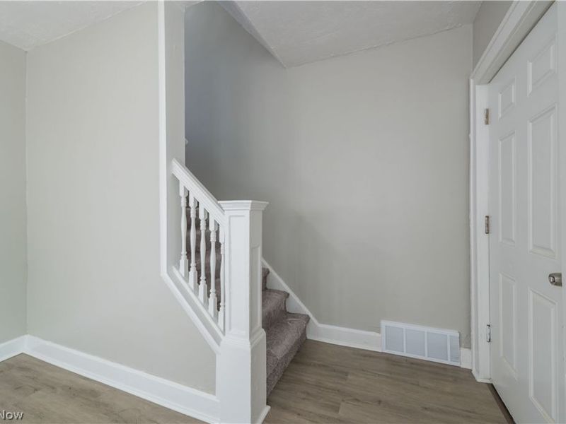 3392 W 91st Street, Cleveland, OH 44102 Photo 6