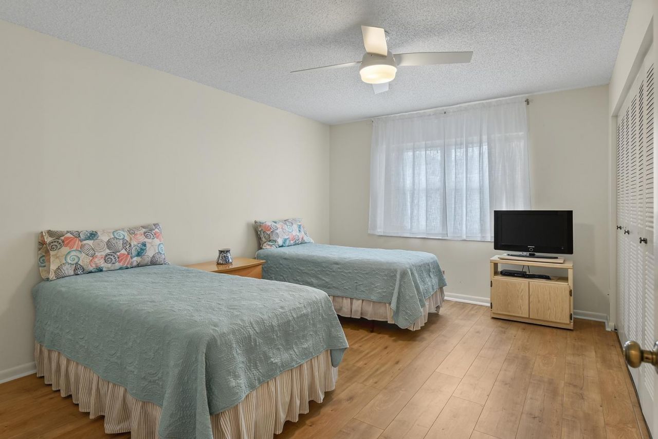 5157 Lakefront Boulevard, Unit D, Delray Beach, FL 33484 Photo