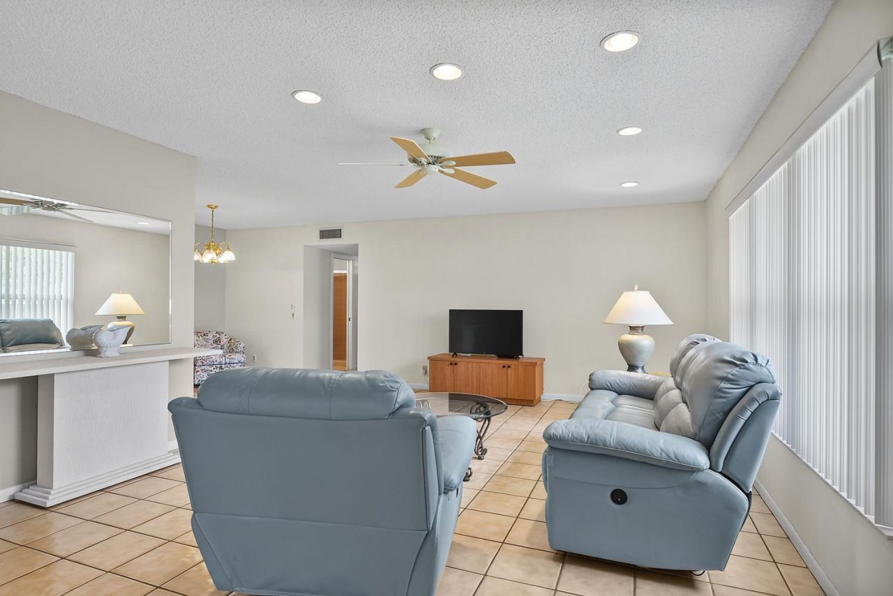 5157 Lakefront Boulevard, Unit D, Delray Beach, FL 33484 Photo