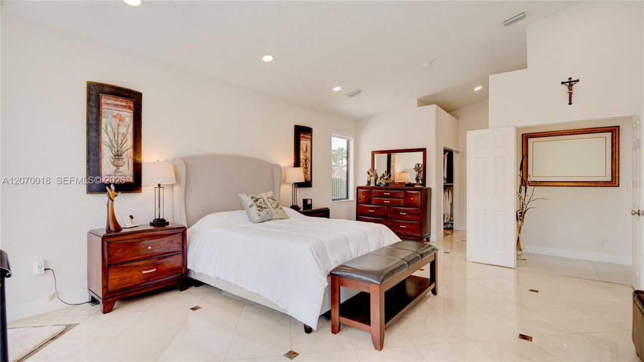Please Call For Address, Miami, FL 33187 Photo