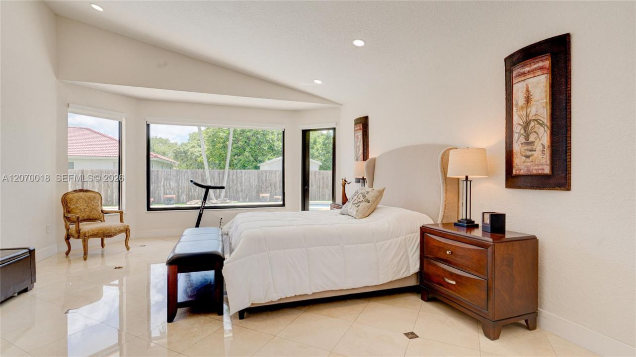 Please Call For Address, Miami, FL 33187 Photo