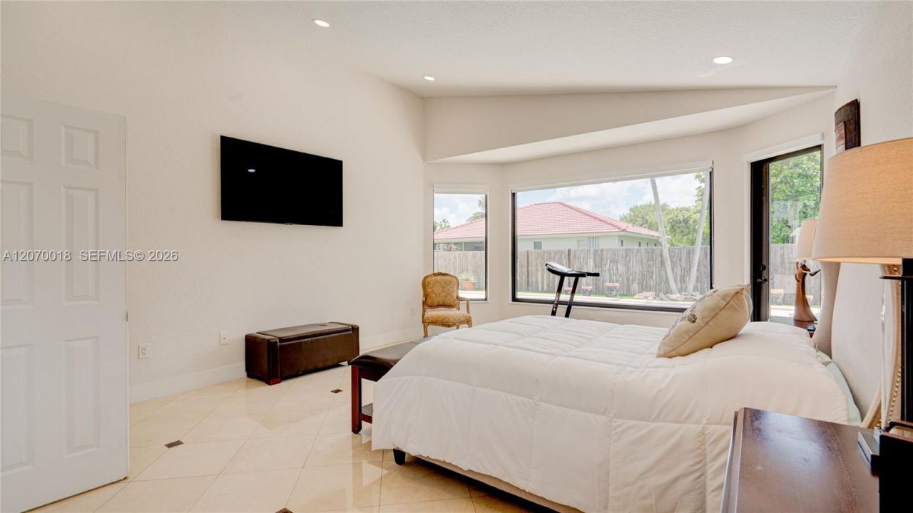 Please Call For Address, Miami, FL 33187 Photo
