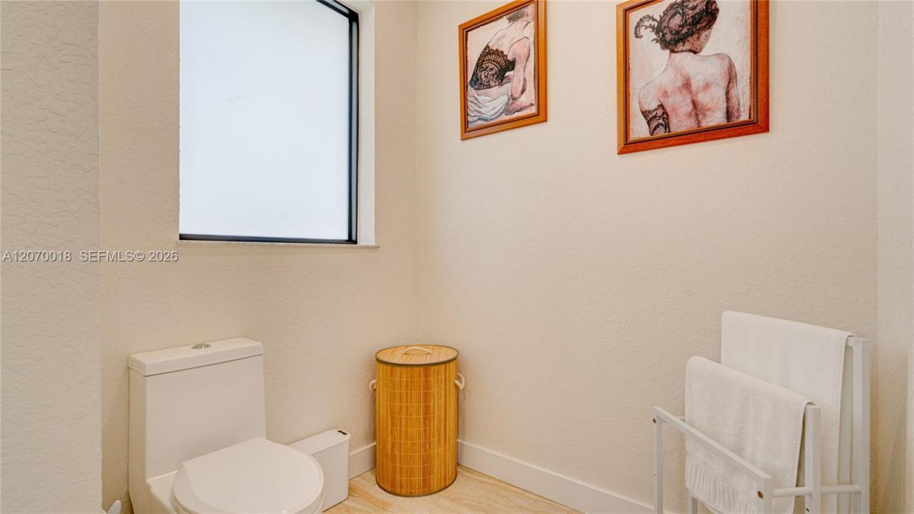 Please Call For Address, Miami, FL 33187 Photo
