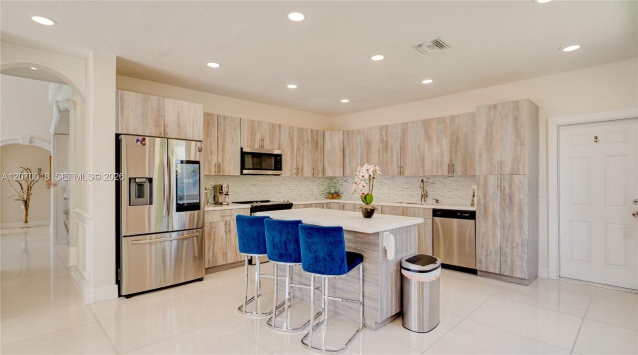Please Call For Address, Miami, FL 33187 Photo