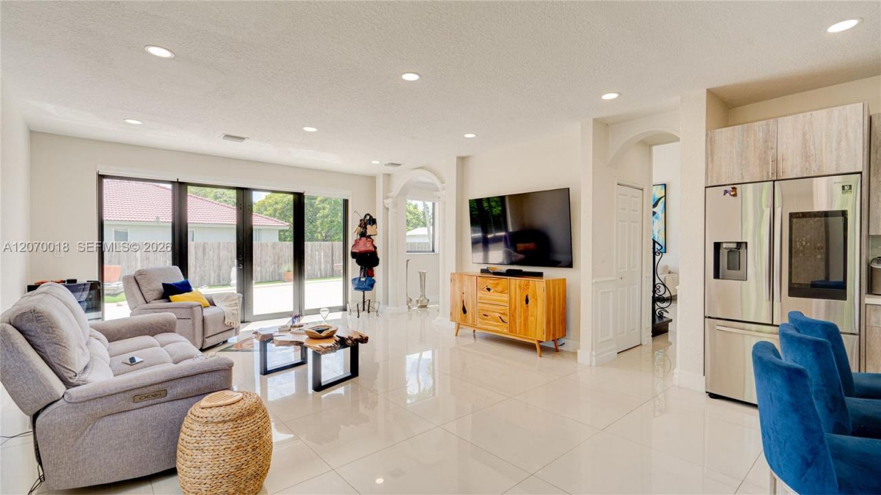Please Call For Address, Miami, FL 33187 Photo