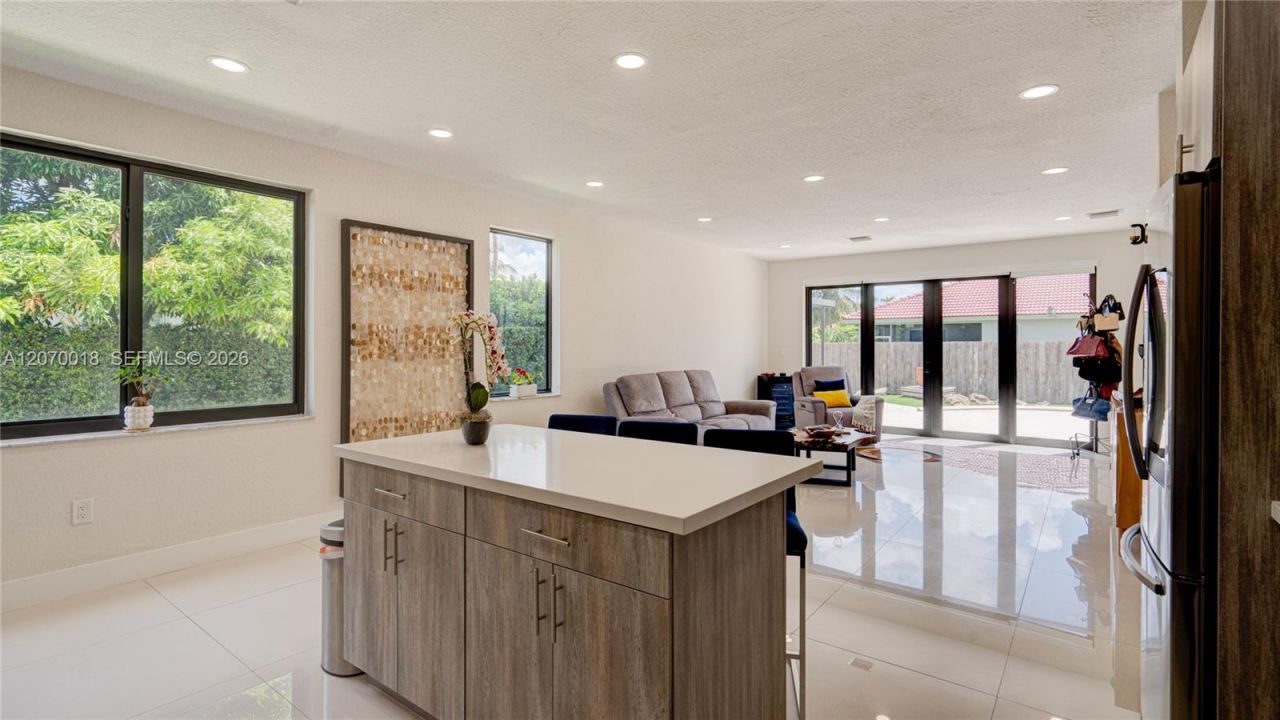 Please Call For Address, Miami, FL 33187 Photo