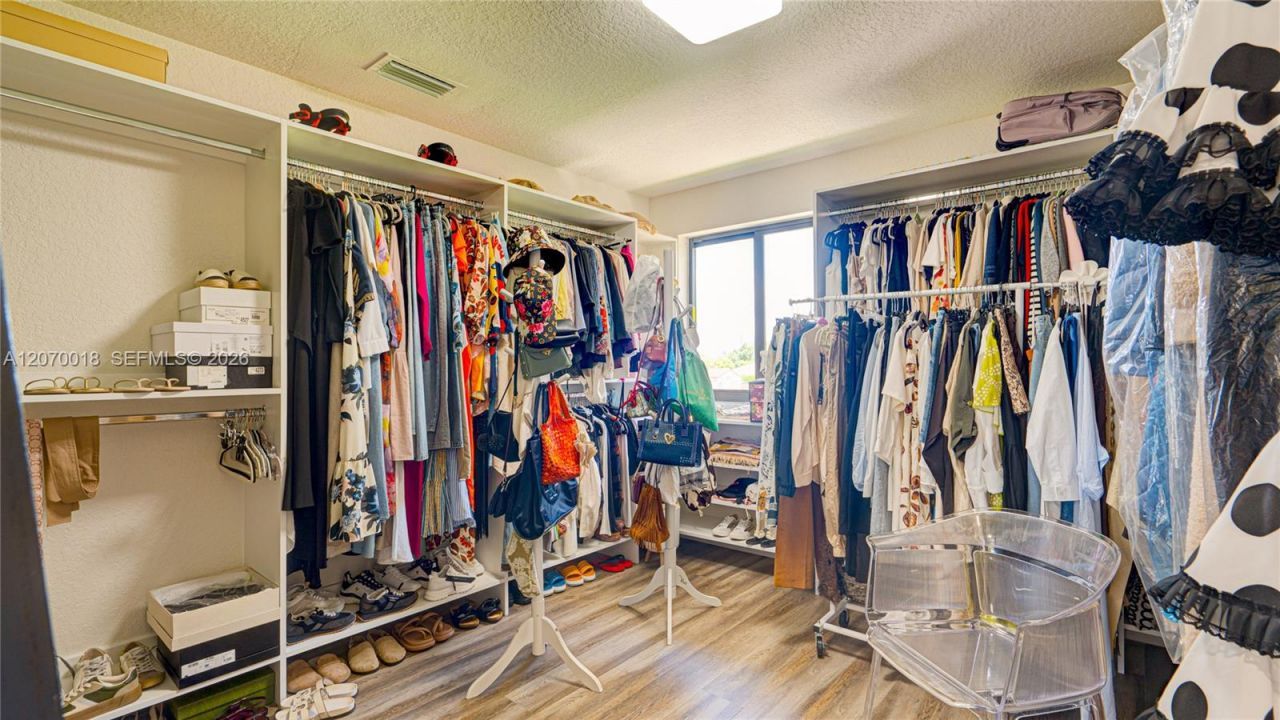 Please Call For Address, Miami, FL 33187 Photo