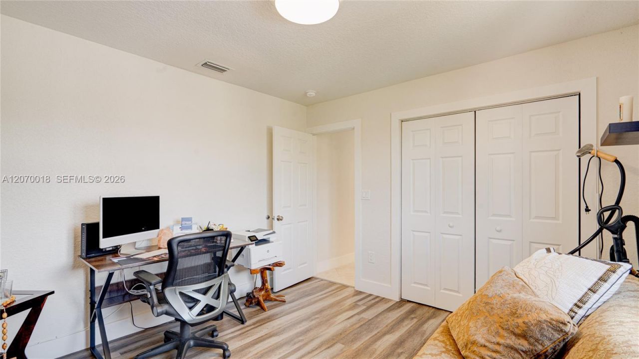 Please Call For Address, Miami, FL 33187 Photo