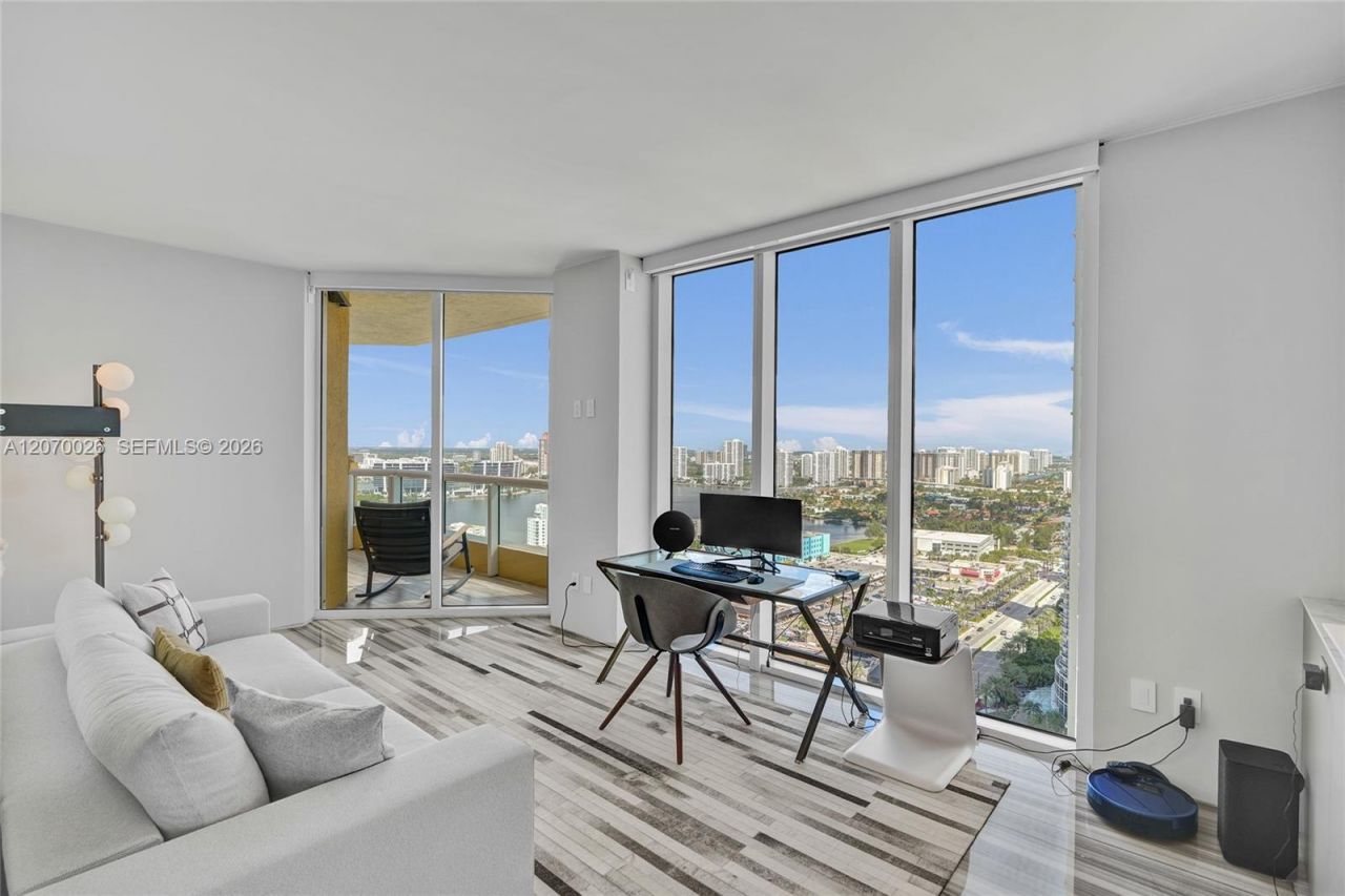 17875 Collins Ave , Unit 3101, Sunny Isles Beach, FL 33160 Photo