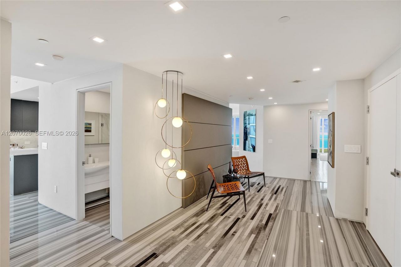 17875 Collins Ave , Unit 3101, Sunny Isles Beach, FL 33160 Photo